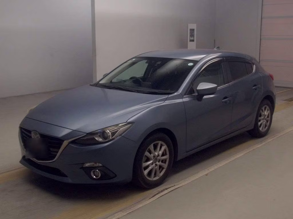 MAZDA AXELA