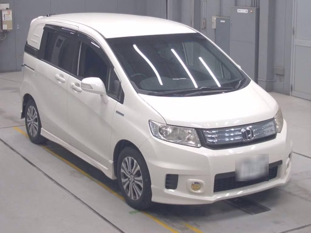 HONDA FREED