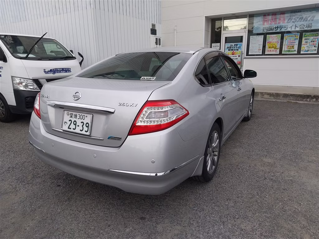 NISSAN TEANA