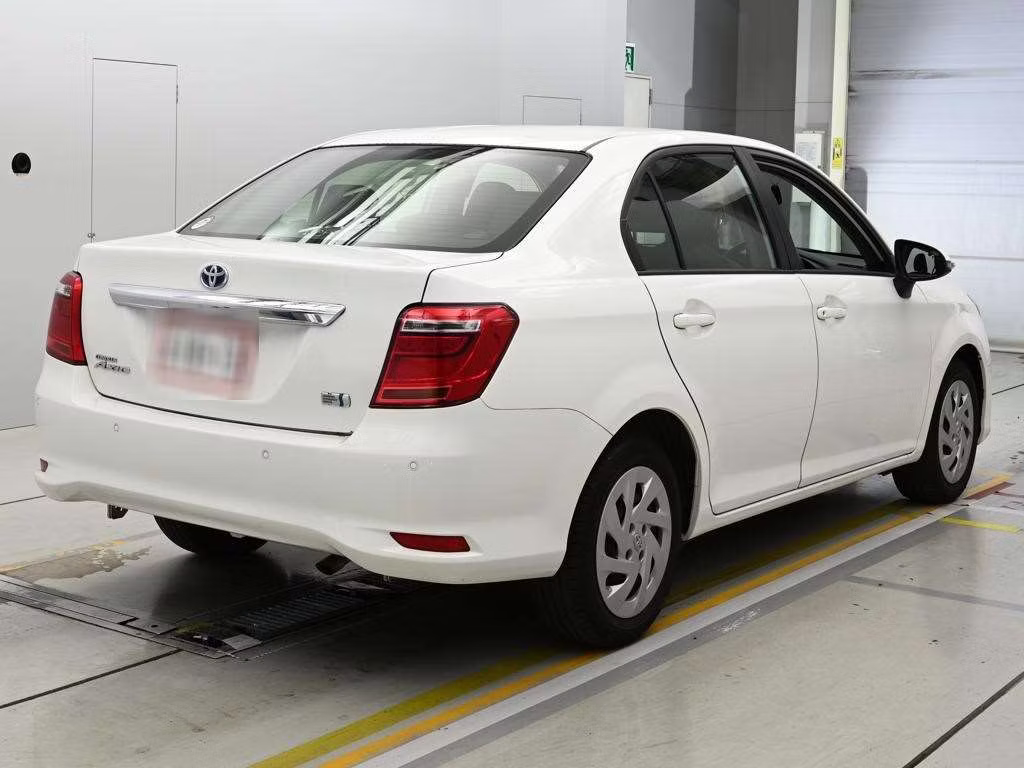TOYOTA COROLLA AXIO