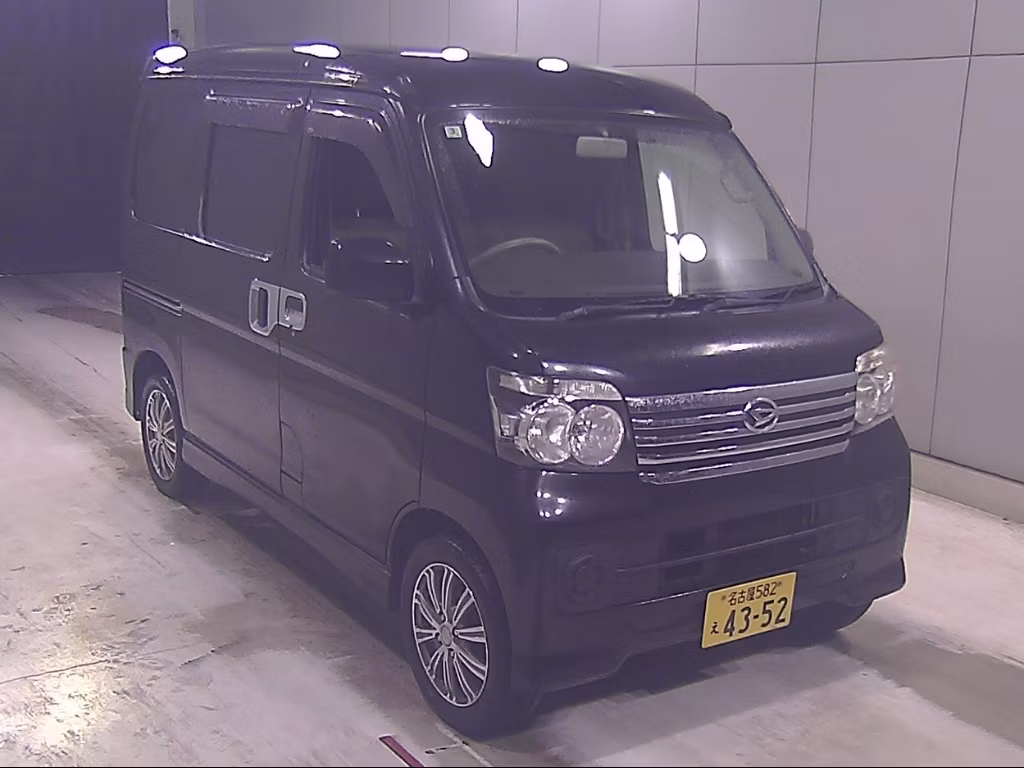 DAIHATSU ATRAI