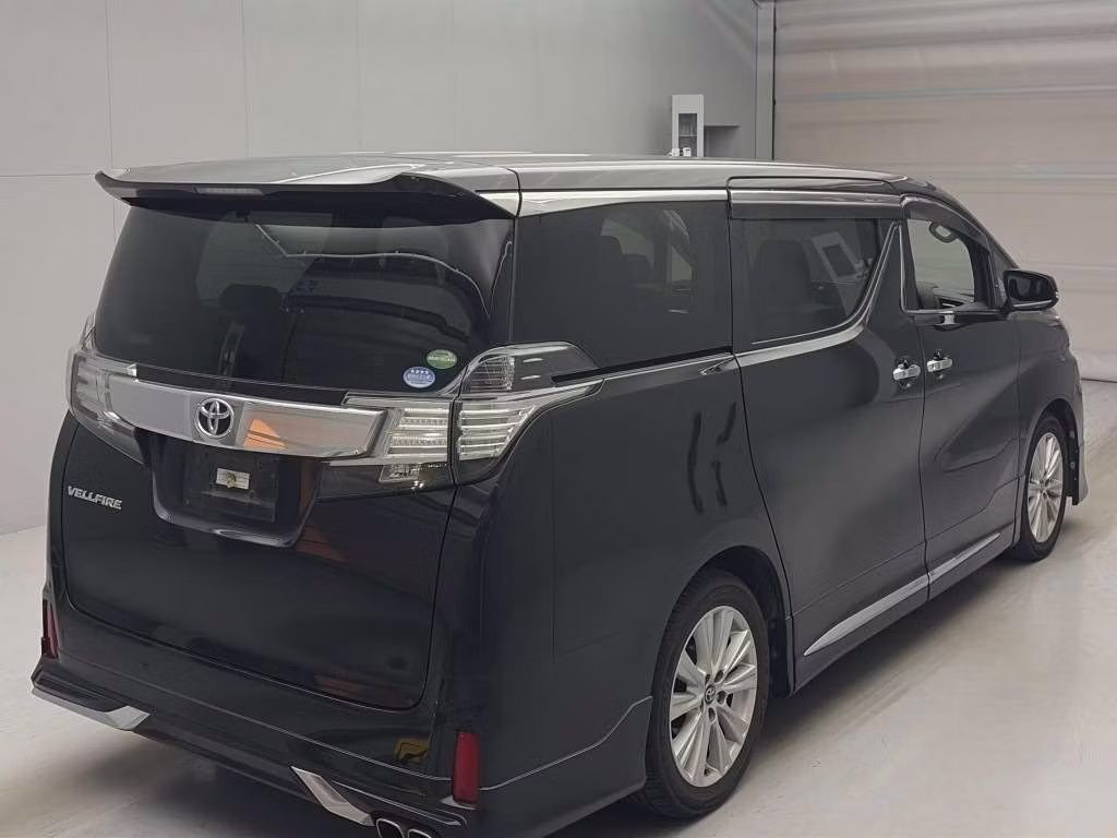 TOYOTA VELLFIRE
