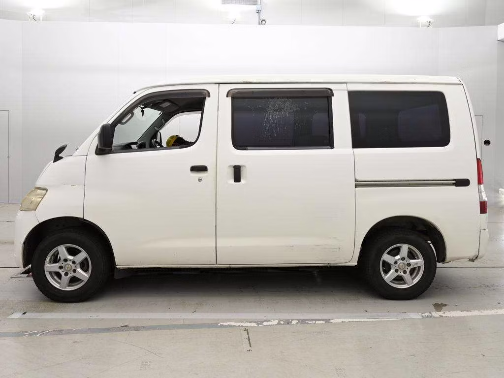 TOYOTA LITE ACE