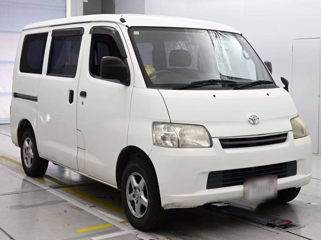 TOYOTA LITE ACE