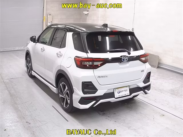 TOYOTA RAIZE