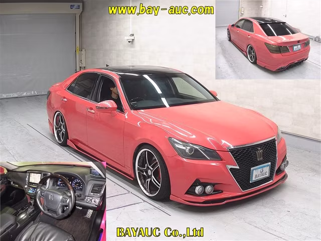 TOYOTA CROWN