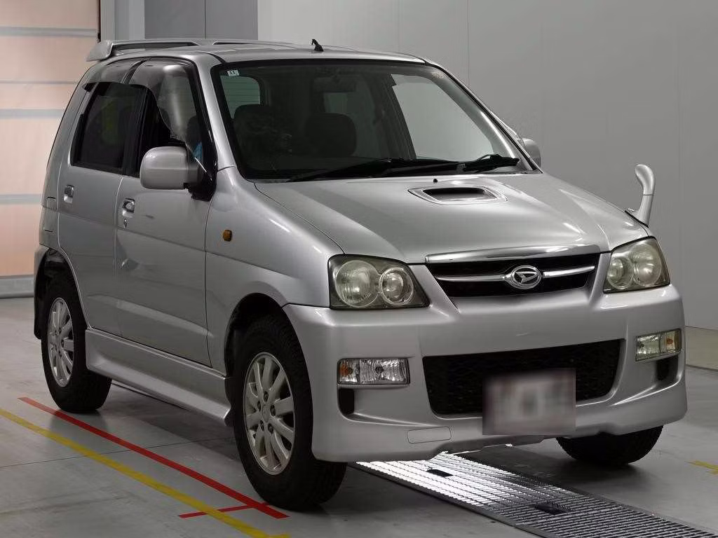 DAIHATSU TERIOS KID