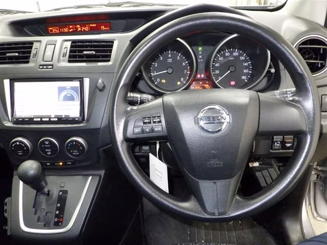 NISSAN LAFESTA
