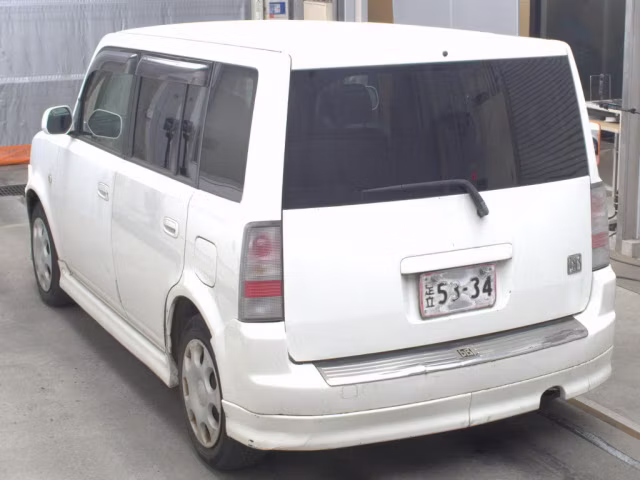 TOYOTA BB
