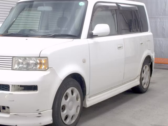 TOYOTA BB