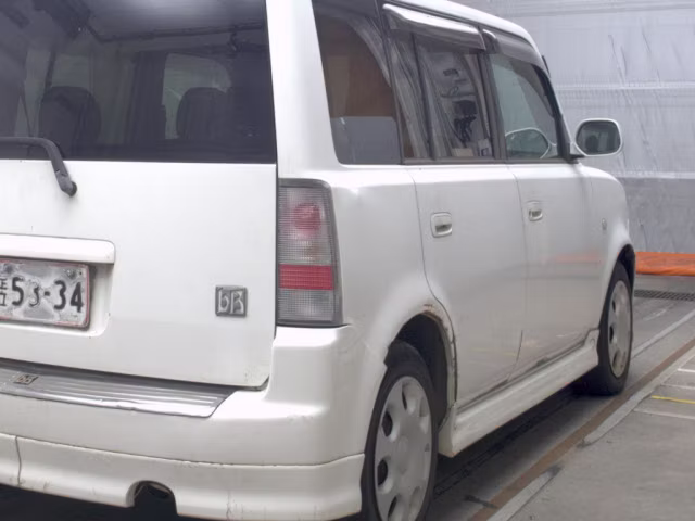 TOYOTA BB