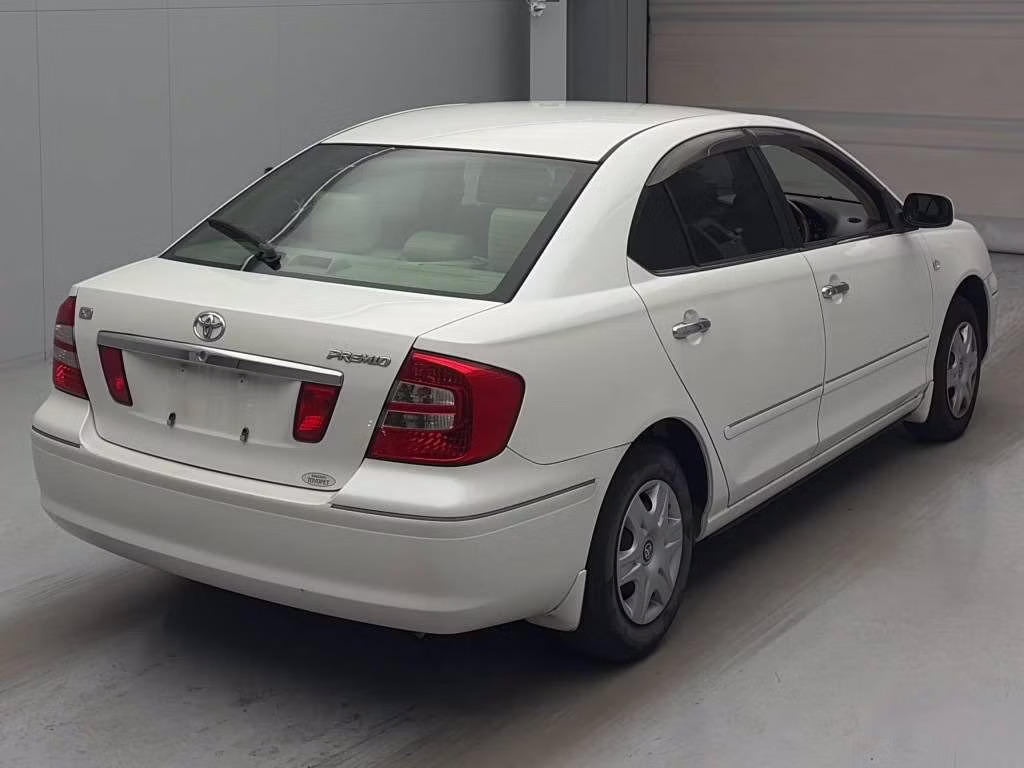 TOYOTA PREMIO