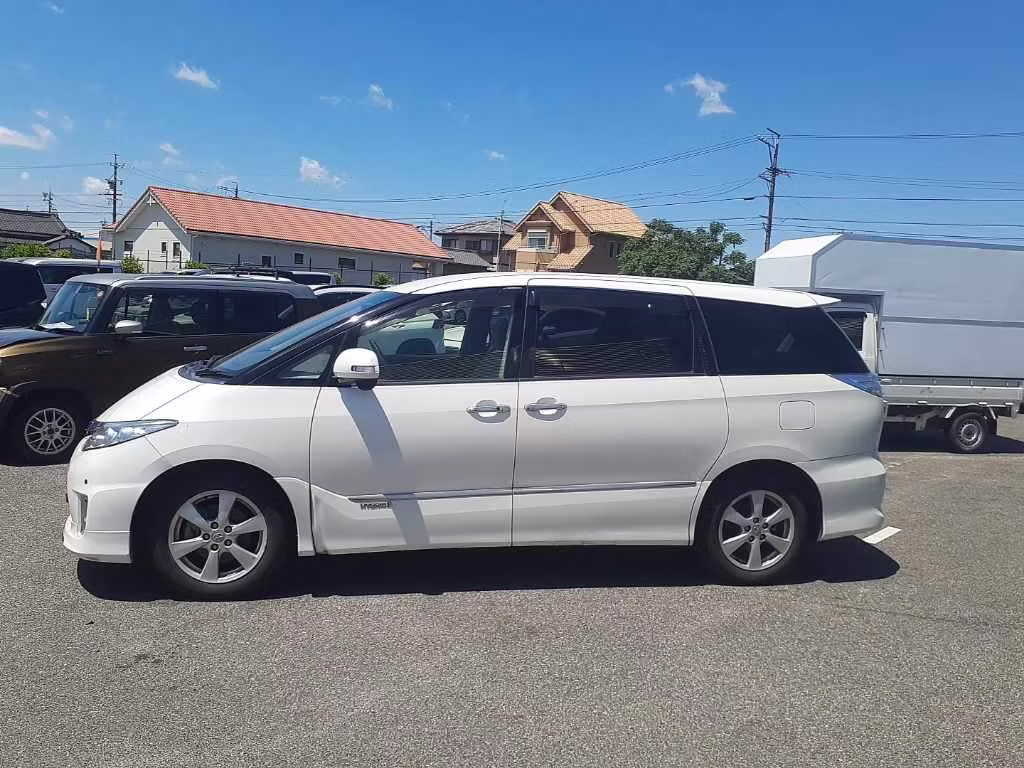 TOYOTA ESTIMA