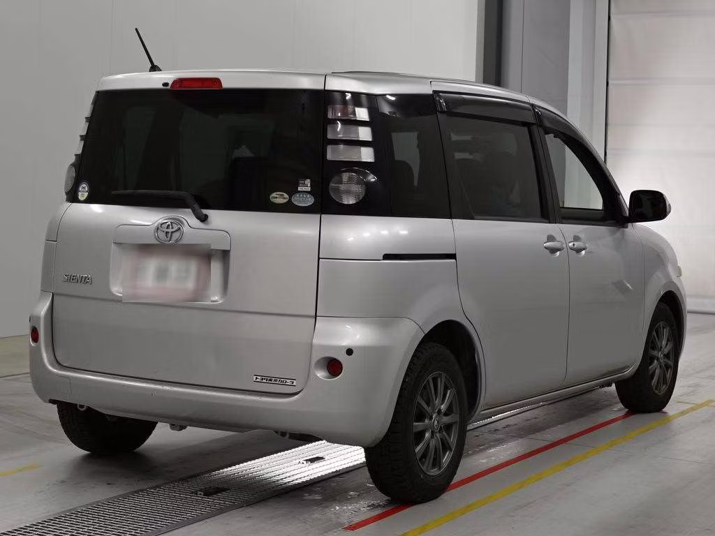 TOYOTA SIENTA