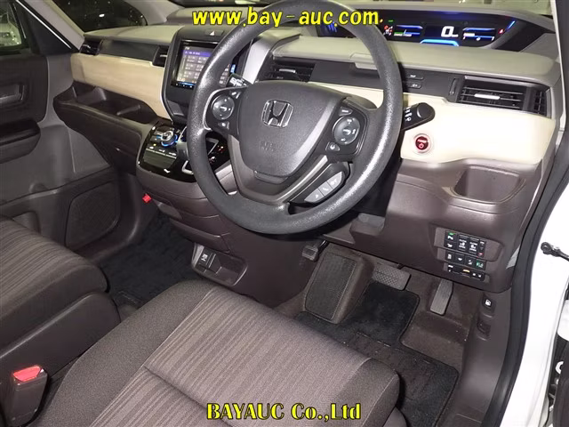 HONDA FREED
