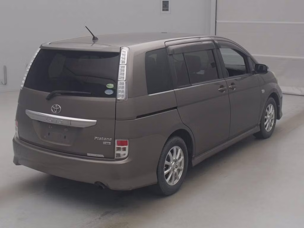 TOYOTA ISIS