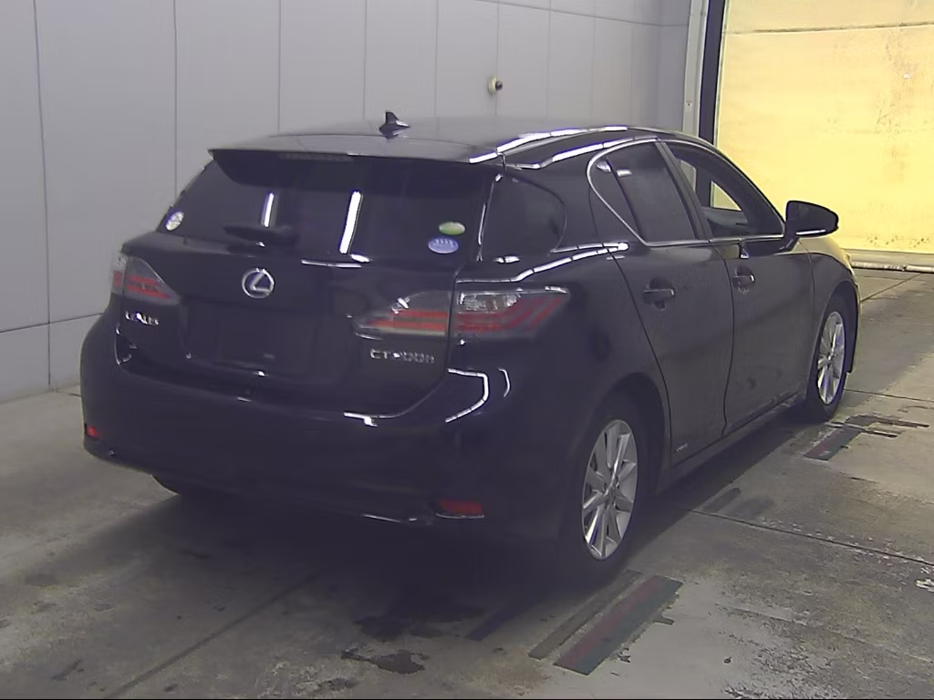 LEXUS CT200H