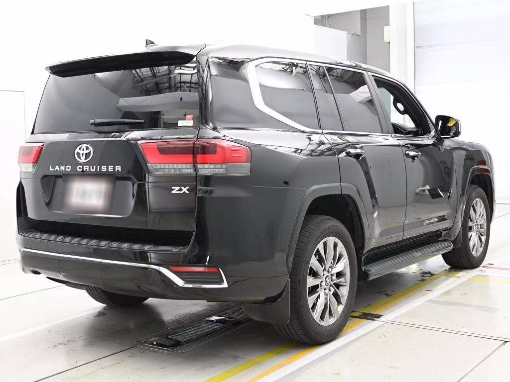 TOYOTA LAND CRUISER