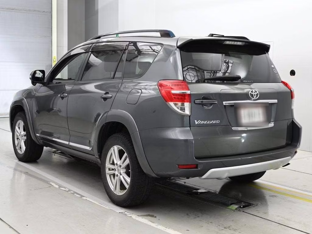 TOYOTA VANGUARD