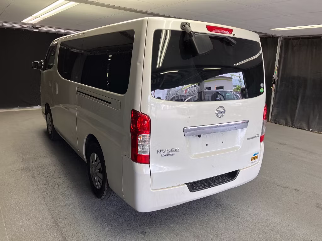 NISSAN NV350 CARAVAN