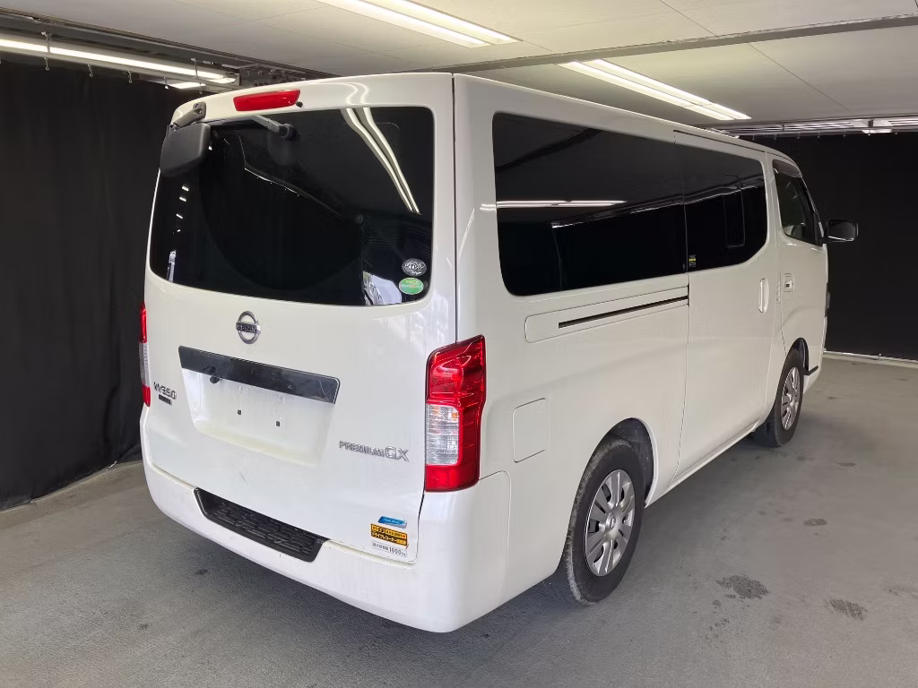 NISSAN NV350 CARAVAN