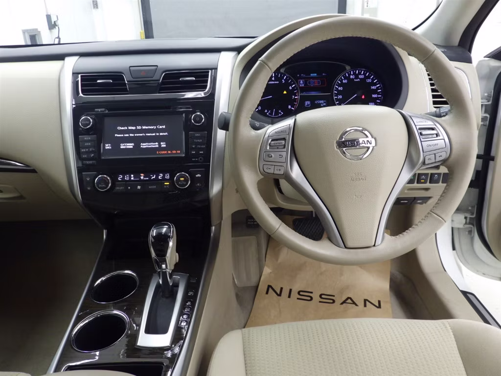 NISSAN TEANA