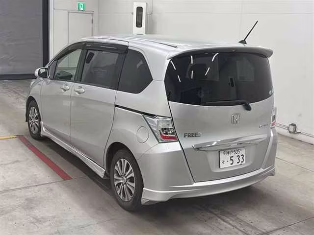 HONDA FREED
