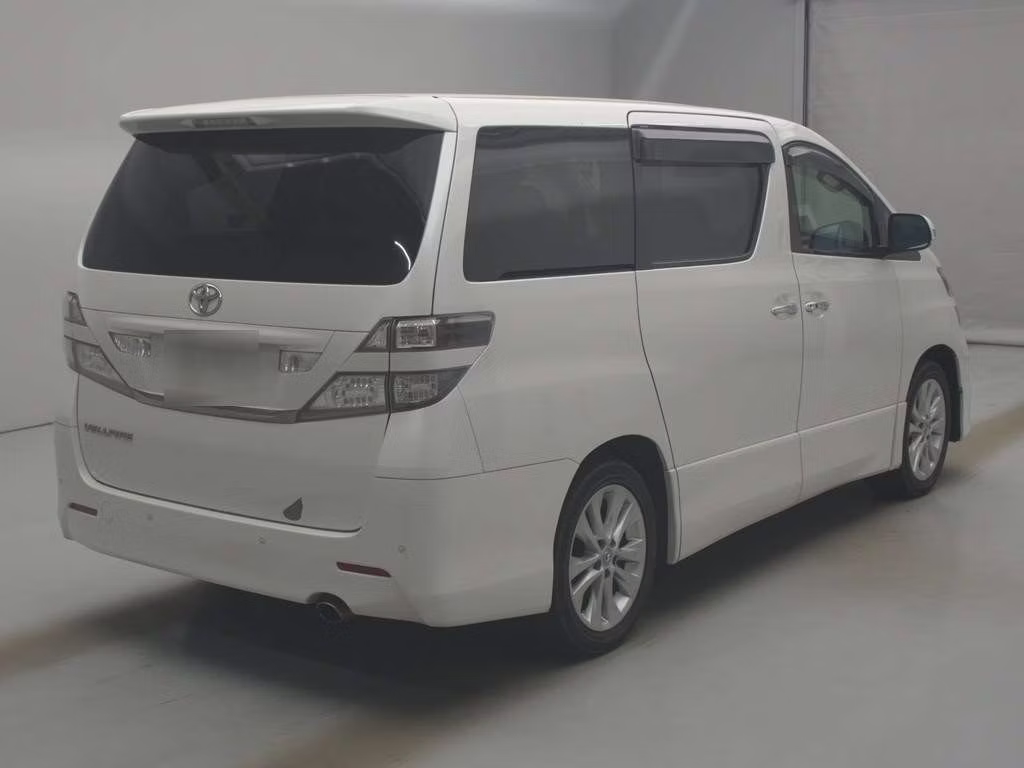 TOYOTA VELLFIRE