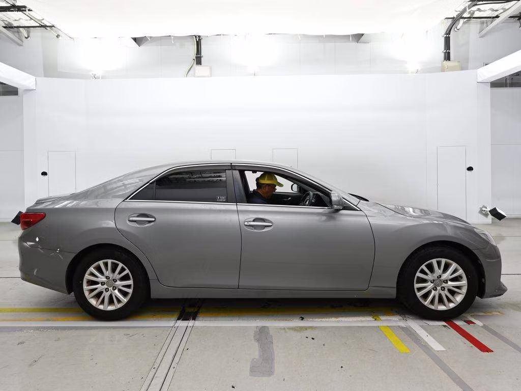 TOYOTA MARK X
