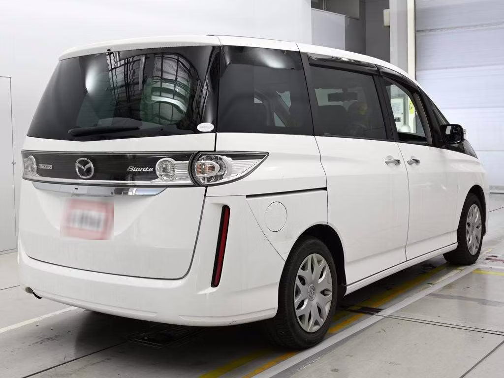 MAZDA BIANTE