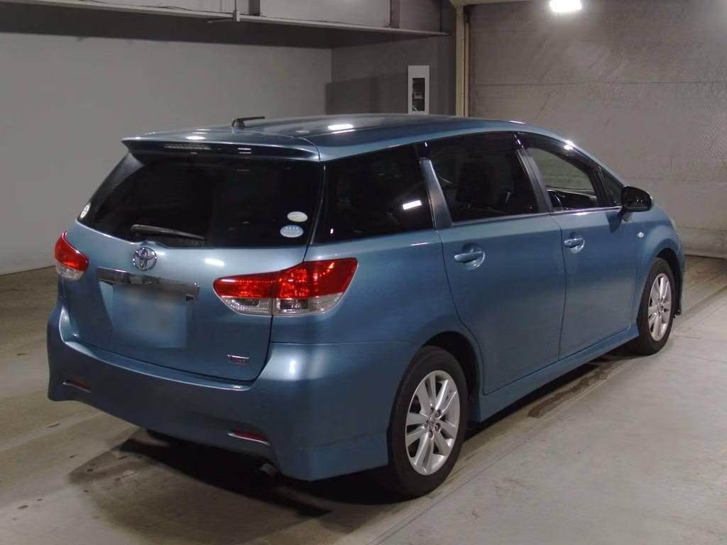 TOYOTA WISH