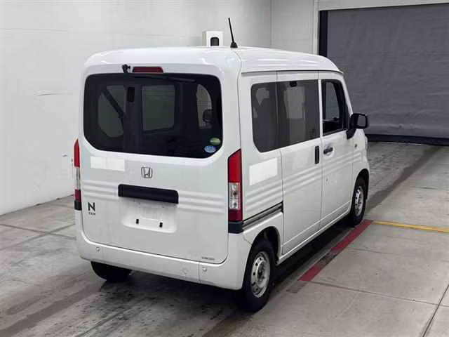 HONDA N-VAN