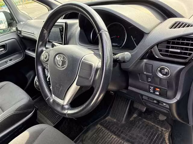 TOYOTA ESQUIRE