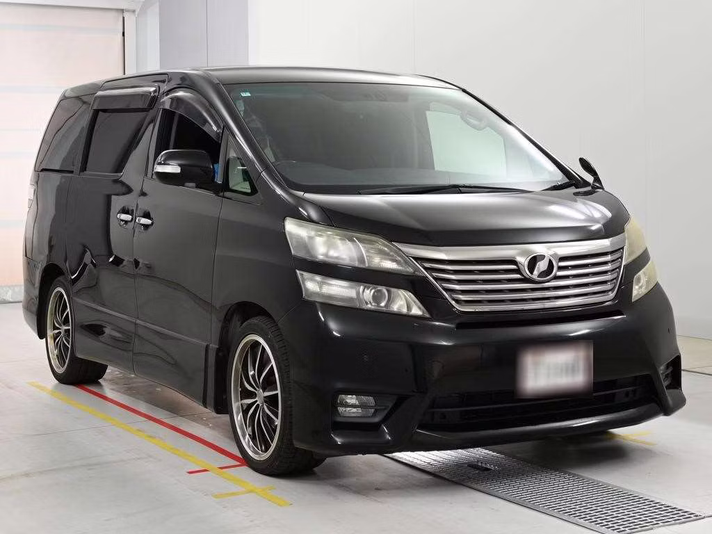 TOYOTA VELLFIRE