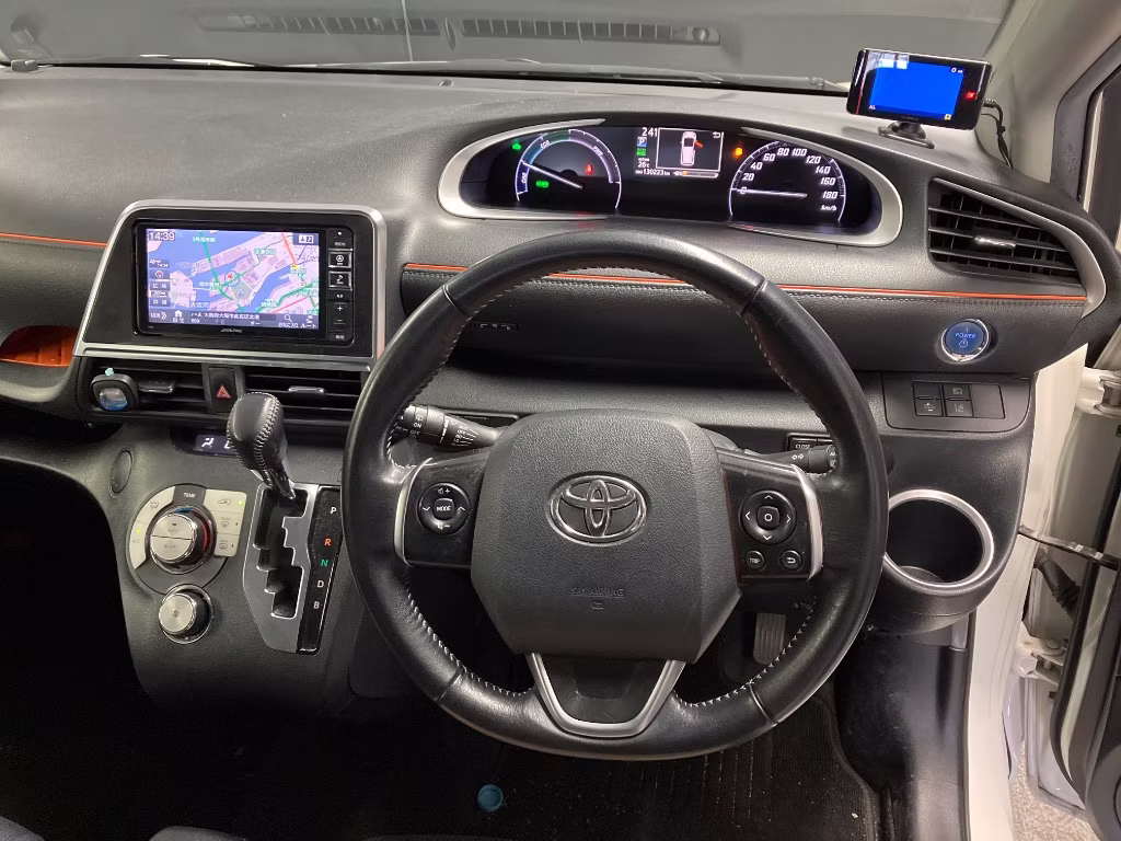 TOYOTA SIENTA