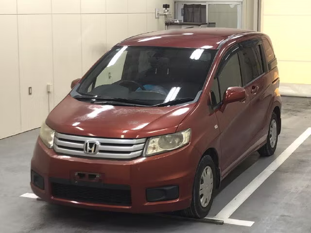 HONDA FREED SPIKE