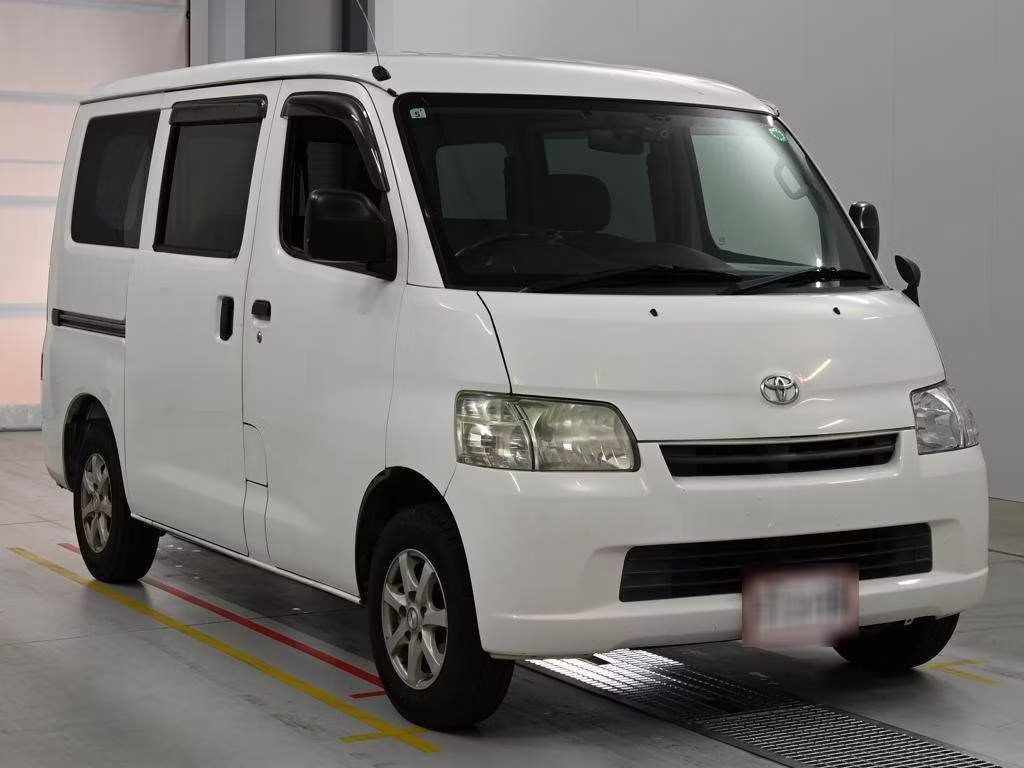 TOYOTA LITE ACE