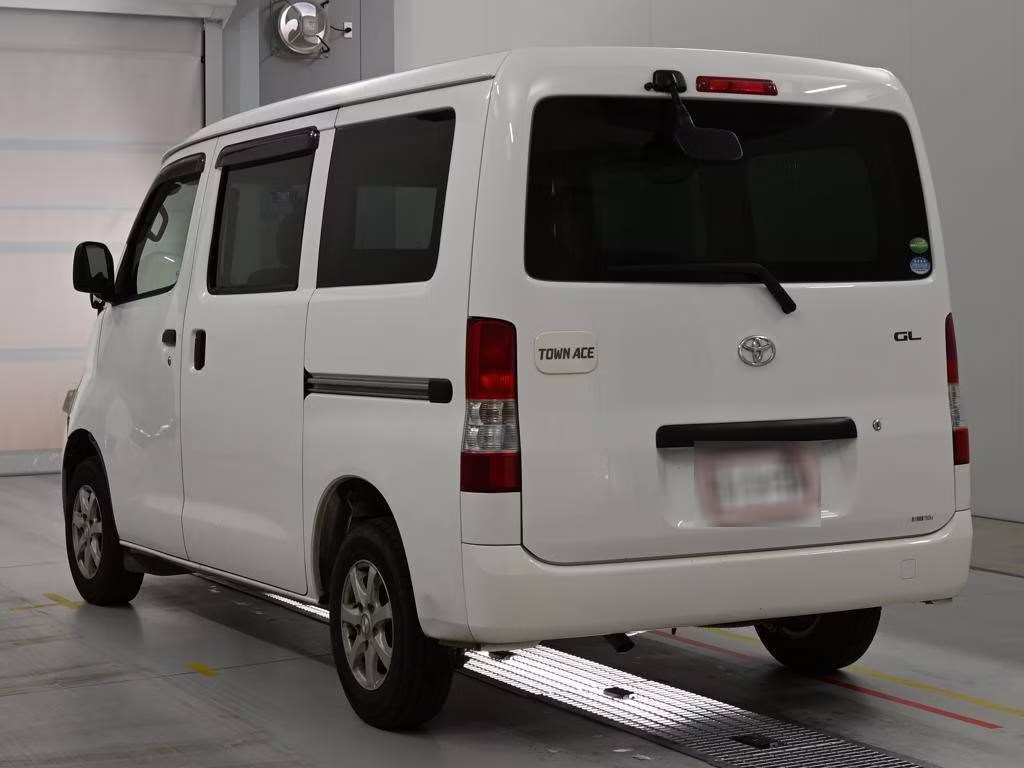 TOYOTA LITE ACE