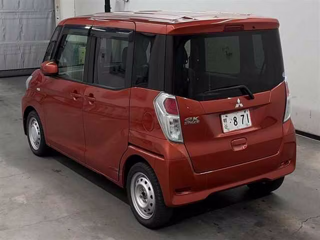 MITSUBISHI EK SPACE