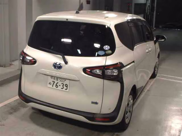 TOYOTA SIENTA