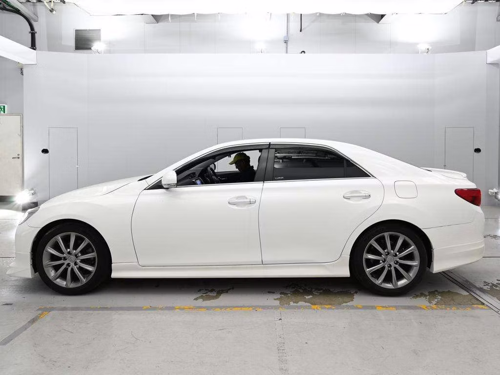 TOYOTA MARK X
