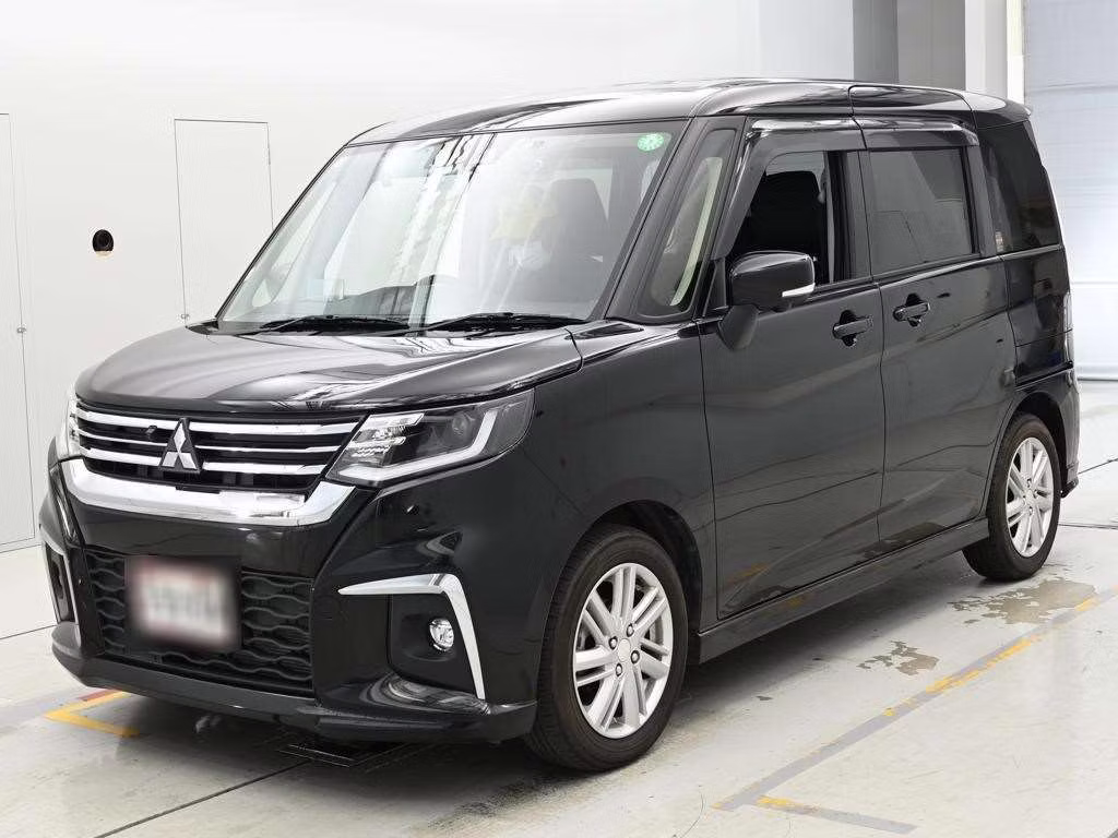 MITSUBISHI DELICA D:2