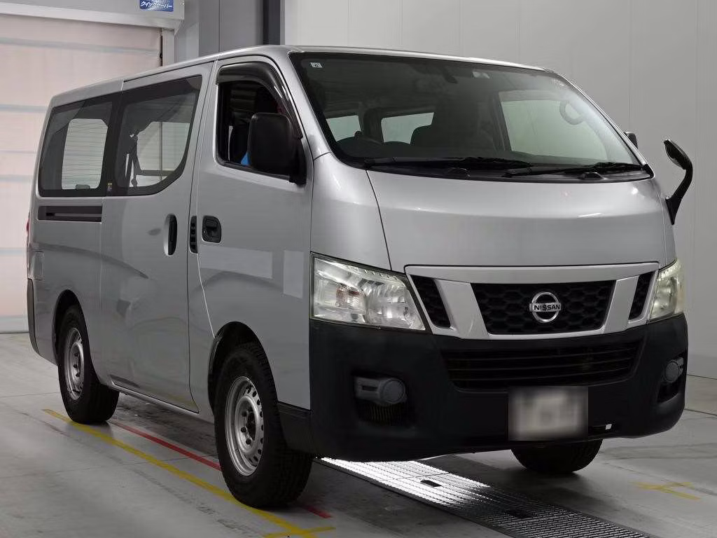 NISSAN NV350 CARAVAN