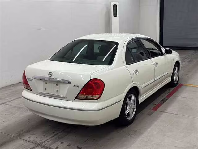NISSAN BLUEBIRD SYLPHY