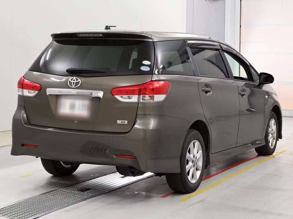 TOYOTA WISH