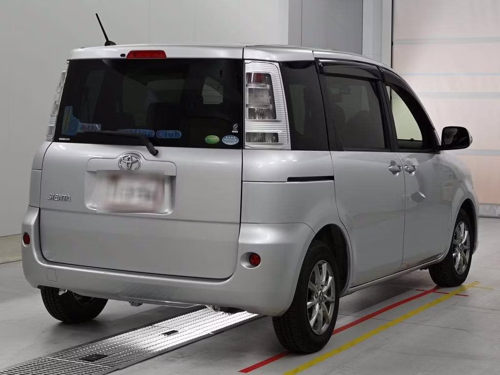 TOYOTA SIENTA