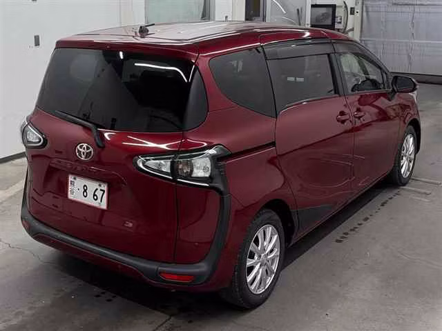 TOYOTA SIENTA