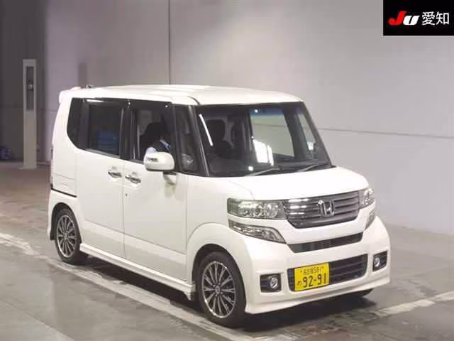 HONDA N-BOX