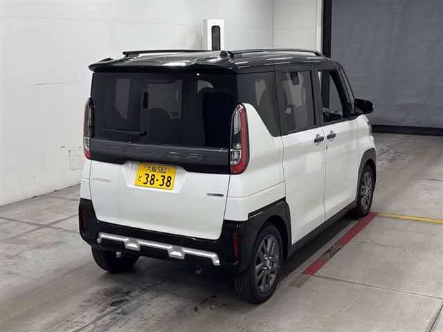 MITSUBISHI DELICA MINI