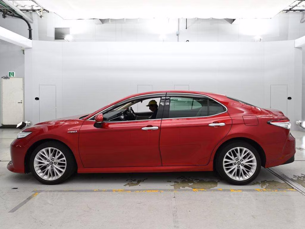 TOYOTA CAMRY